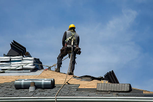 Professional Gutter Installation technician working in Loon Lake, WA